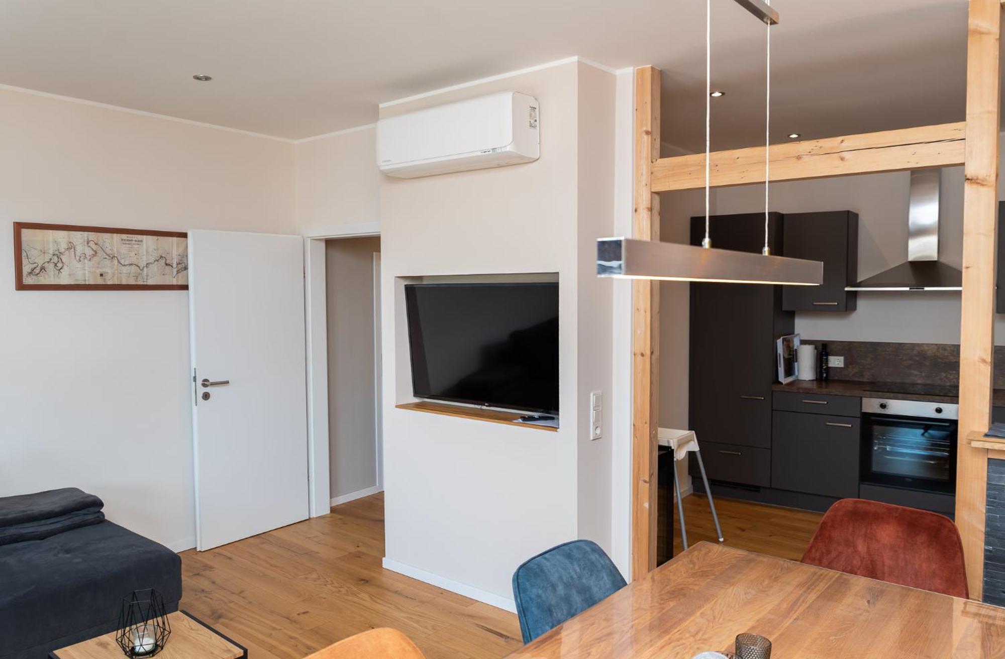 Ferienwohnung Mosel-Saar-Ruwer Bernkastel-Kues Bagian luar foto