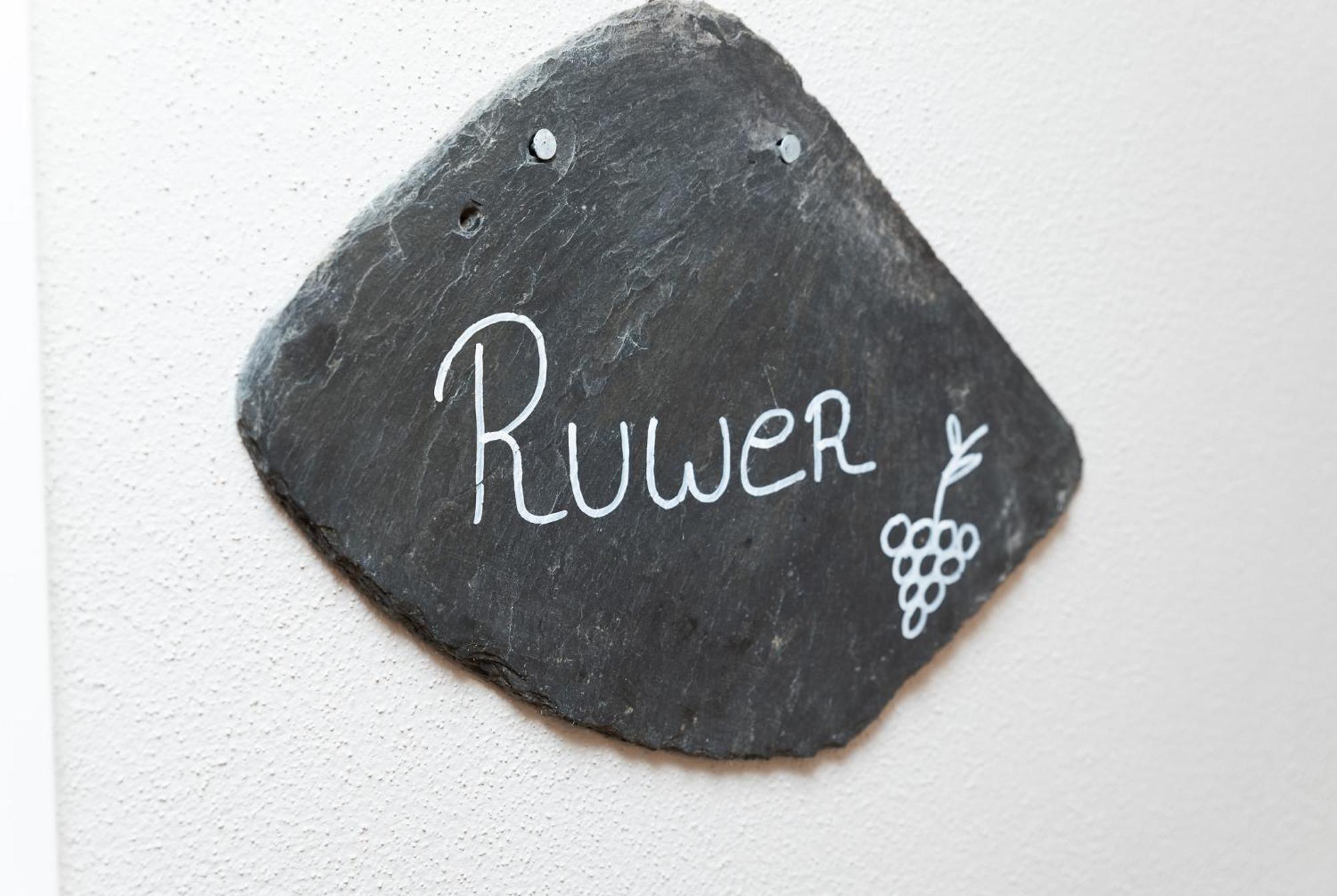 Ferienwohnung Mosel-Saar-Ruwer Bernkastel-Kues Bagian luar foto
